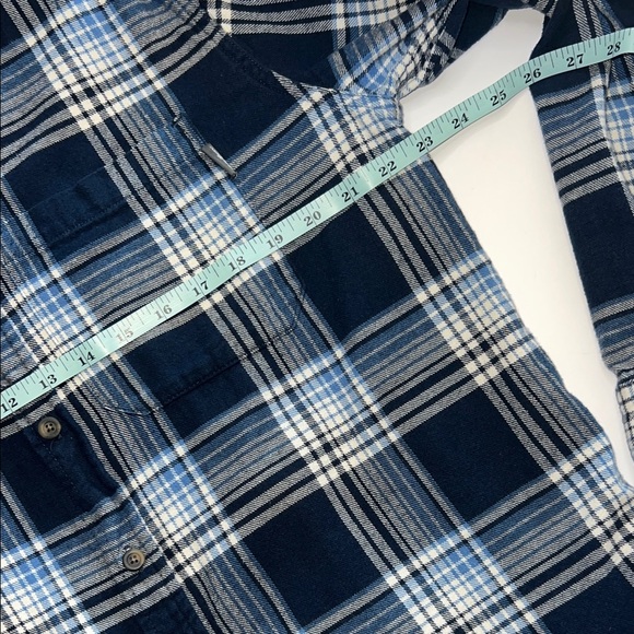 Men's Eddie Bauer Button-Up size Large - Picture 7 of 8